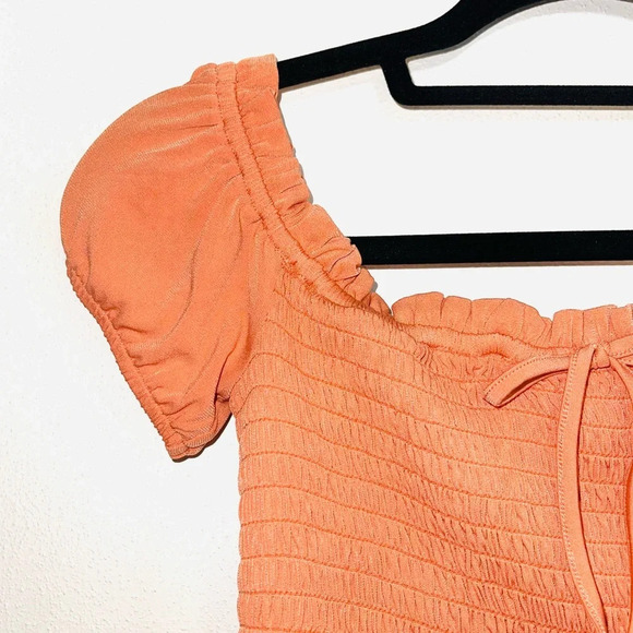 BCBGeneration NWT Papaya Off the Shoulder Smock Cropped Peplum Top Small Women’s - Picture 4 of 11